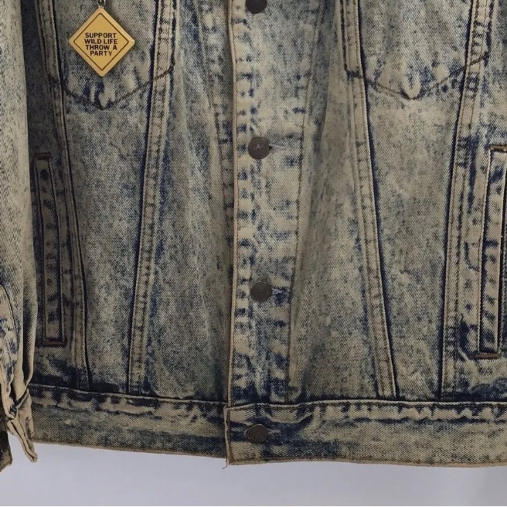 Brown's Blue Jeans Men's Acid Washed Patch Work Denim Jean Jacket - Size S - Picture 6 of 7